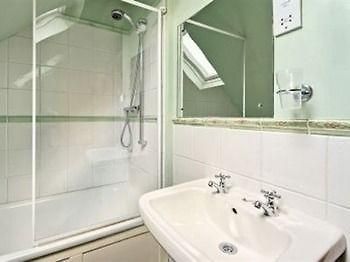 Glenthurston Hotel Londen Buitenkant foto